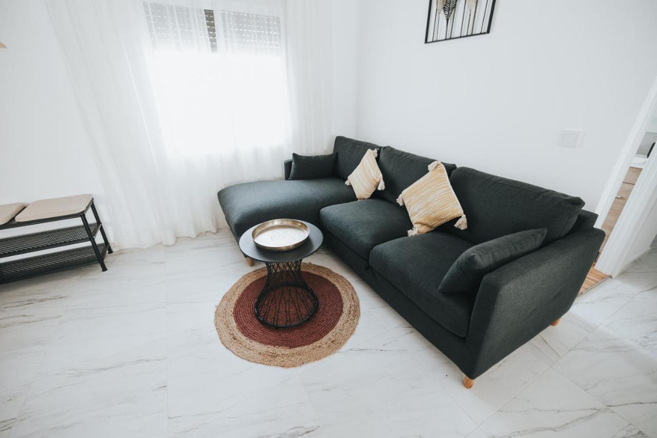 Shiny Nab Super Family Apartment Málaga Eksteriør bilde