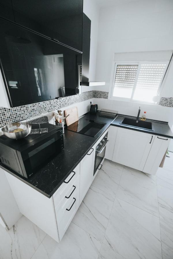 Shiny Nab Super Family Apartment Málaga Eksteriør bilde